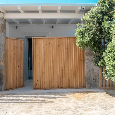 & Elia Mykonos Vila